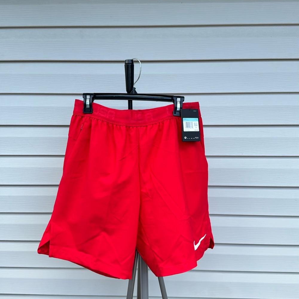 BRAND NEW Nike FLEX men’s trainning shorts